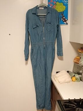 Women's Light Blue Zip-Front Utility Jumpsuit